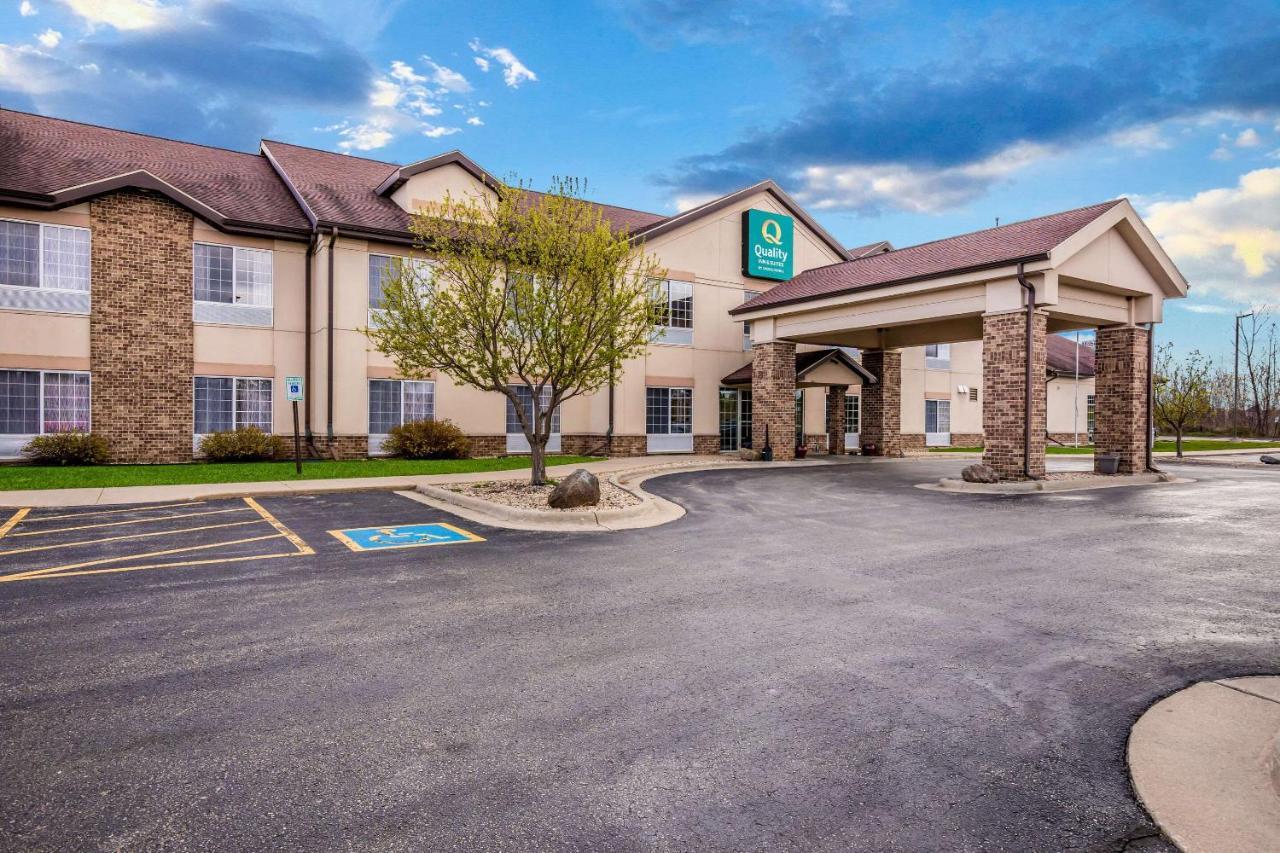 Quality Inn & Suites Lodi I-90 Exterior photo