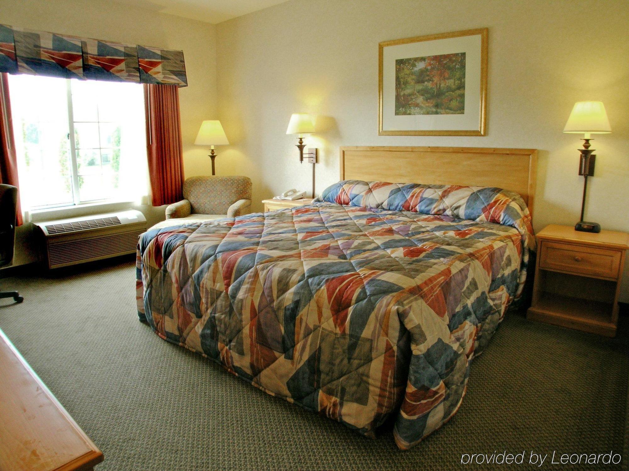 Quality Inn & Suites Lodi I-90 Room photo